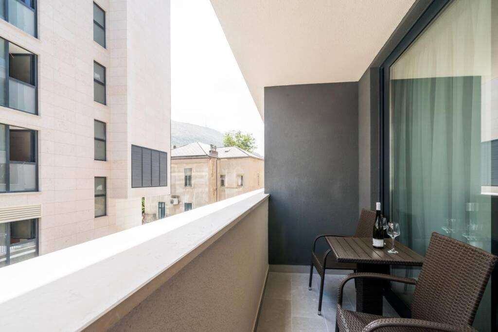 Luxury Downtown West *